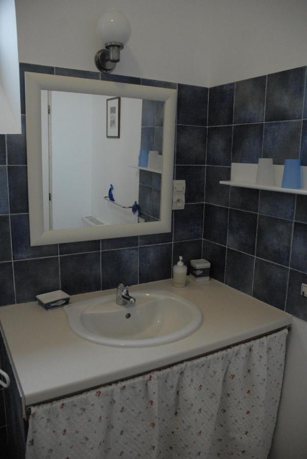 La Rialhe Bed & Breakfast Taulignan Luaran gambar